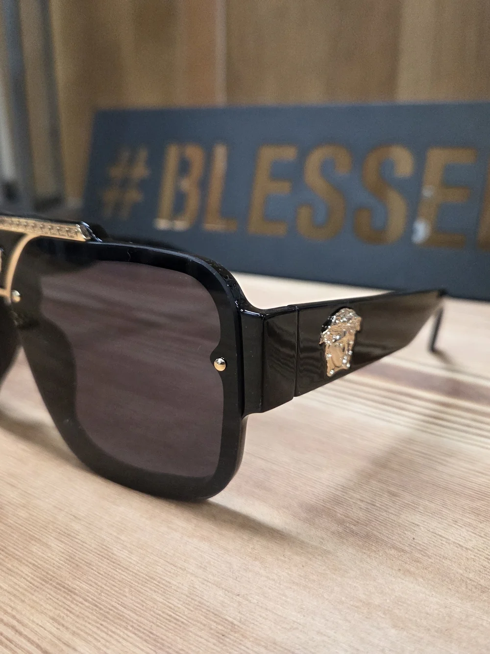 Unisex Black and Gold Aviator Sunglasses